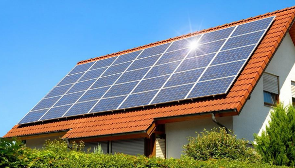 屋頂安裝光伏發(fā)電要多少錢(qián)