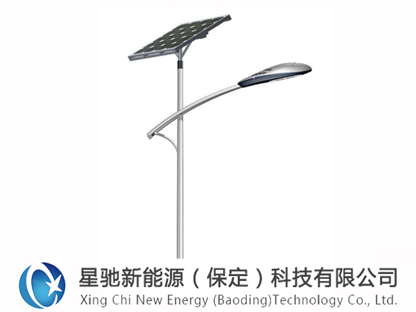 4.5米太陽(yáng)能路燈價(jià)格多少