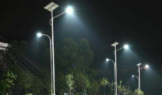 太陽能發(fā)電路燈 太陽能發(fā)電路燈多少錢一個(gè)