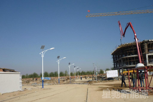 5米桿太陽能路燈報價 5米桿太陽能路燈報價