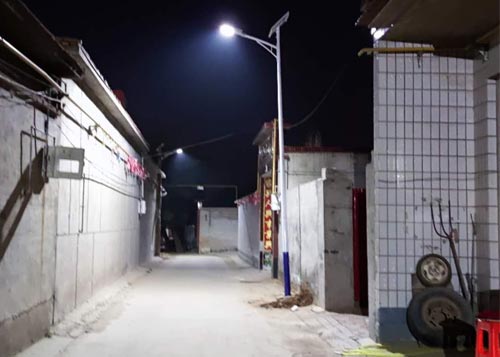 鄉(xiāng)村太陽能路燈