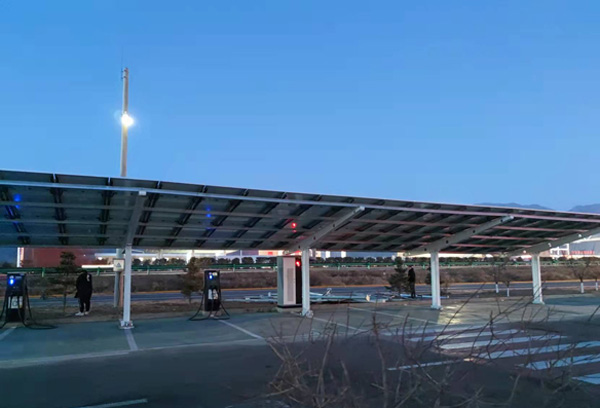 太陽能汽車充電樁價格